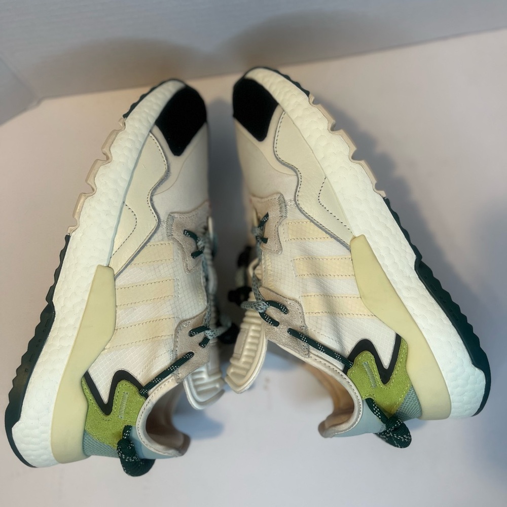 Adidas - Picture 7 of 14